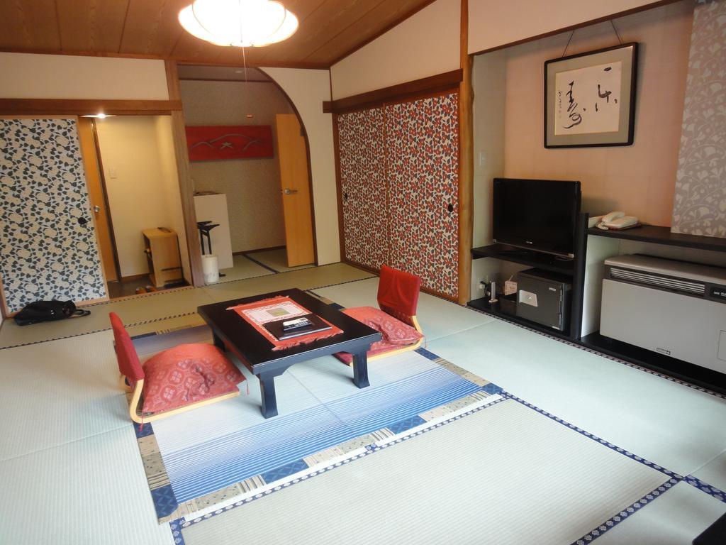 Ryokan Kiritani Hakoneso Quarto foto